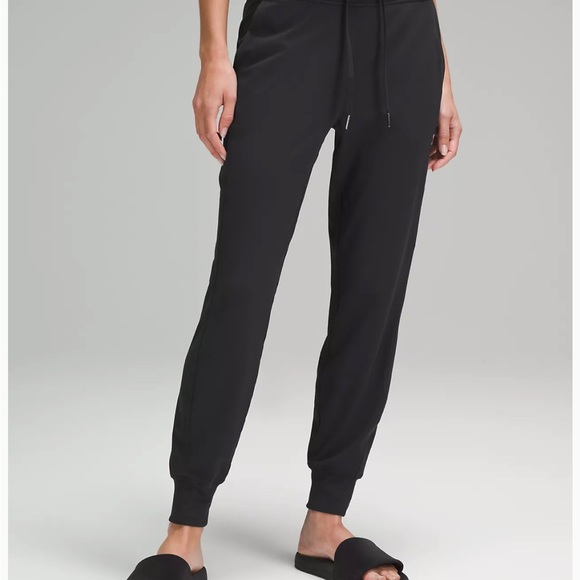 LULULEMON - ready to rulu joggers - Picture 5 of 5